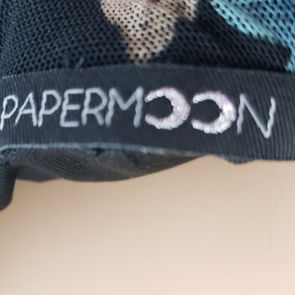 Bundle Dress and Handbag - Picture 8 of 8